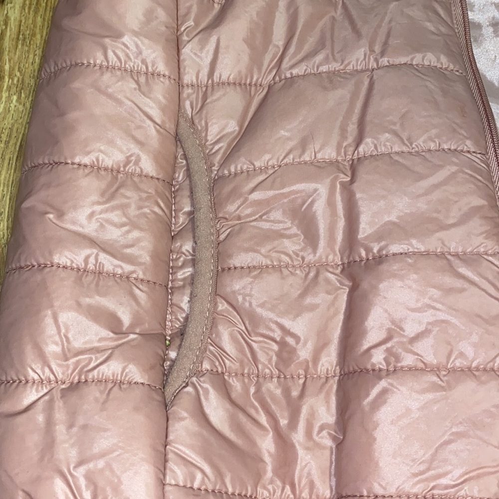 Pink puffer jacket - Picture 3 of 5